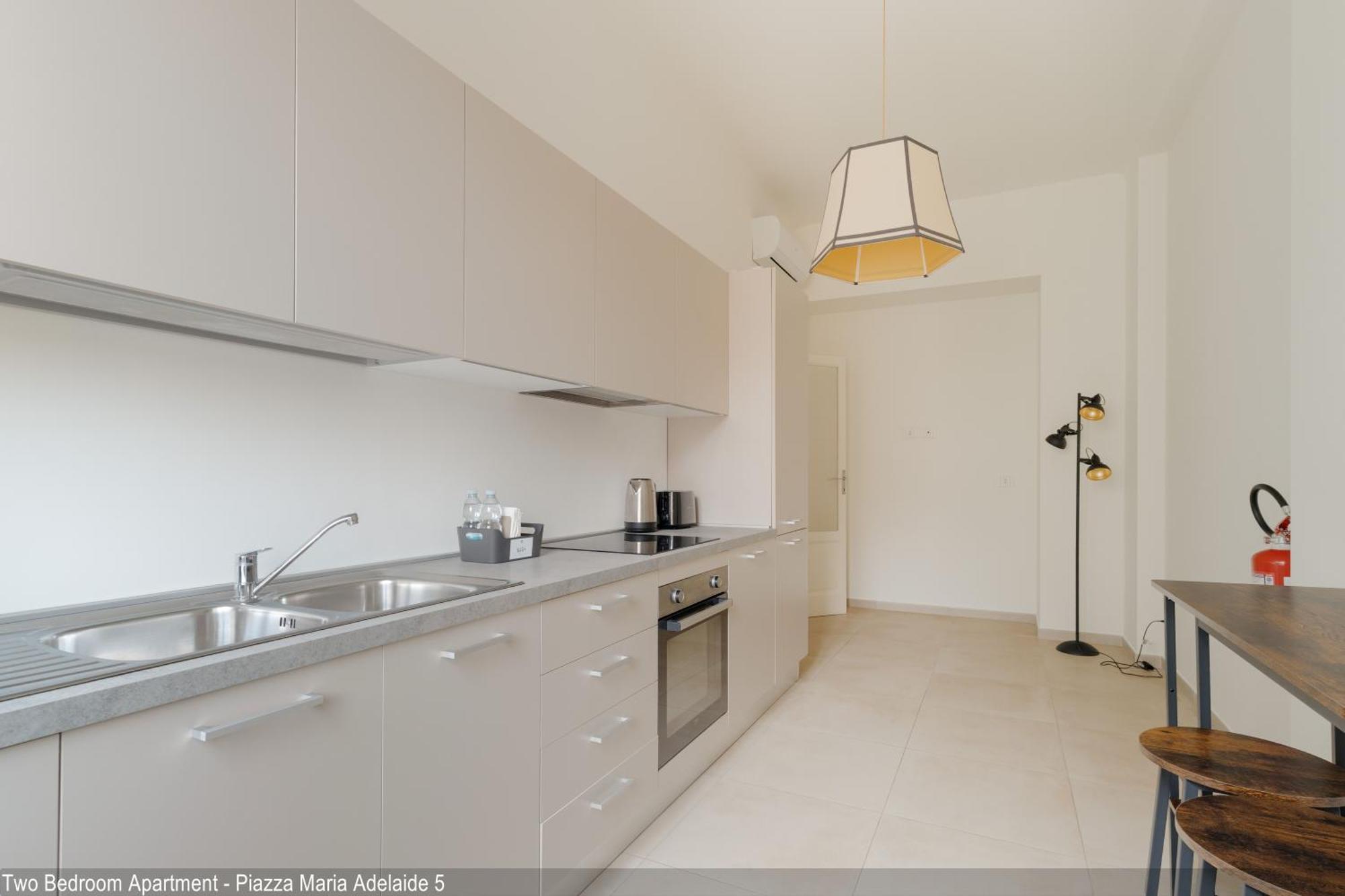 Two-Bedroom Deluxe Apartment - Piazza Maria Adelaide 5